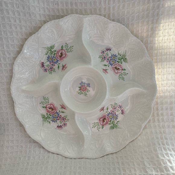Vintage Jay Import Co. Floral Print With Embossing Divided Serving Dish - Picture 3 of 4